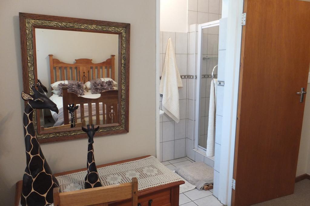 Sandy'S Place Barrydale Chambre photo